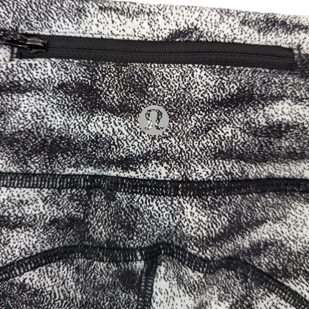 Lululemon Leggings Speed Tight Power Luxtreme Womens 2 Black White Full Length - Picture 6 of 14